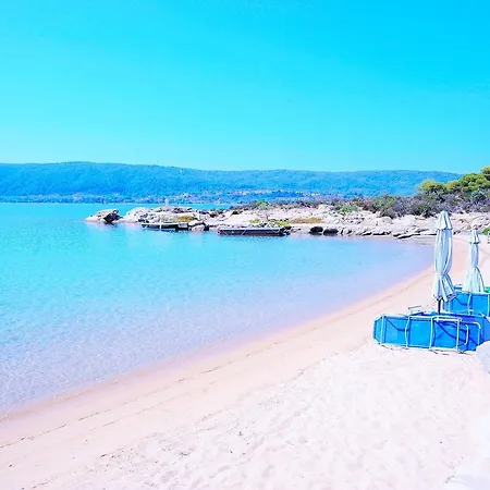 Вилла Beyond Paradise Diaporos